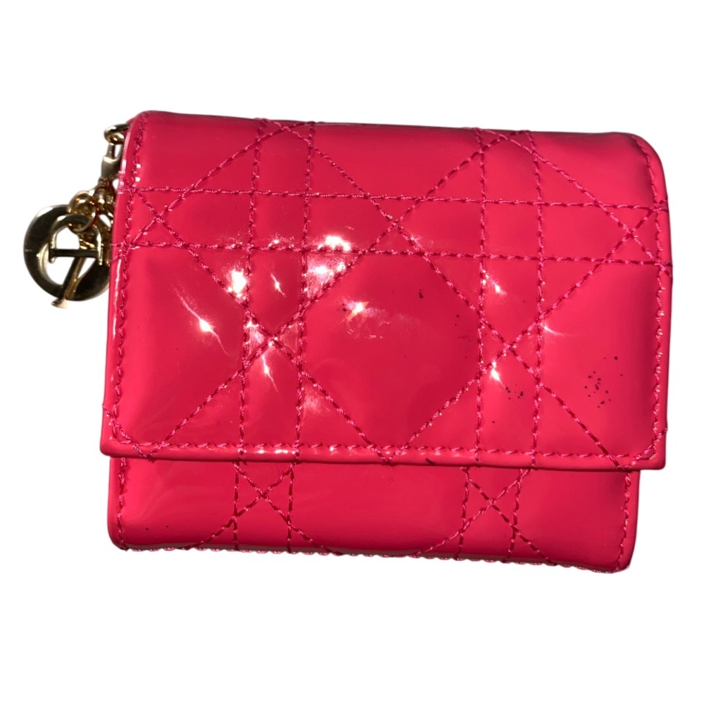 CHRISTIAN DIOR Lady Dior Lotus Wallet Hot Pink Patent Cannage Calfskin